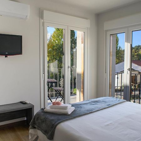 Apartamentos El Puente Covarrubias Εξωτερικό φωτογραφία