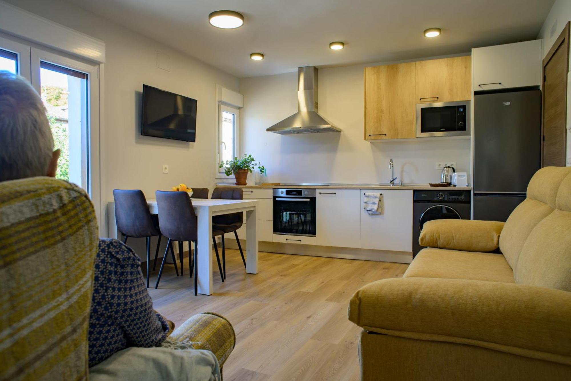 Apartamentos El Puente Covarrubias Εξωτερικό φωτογραφία